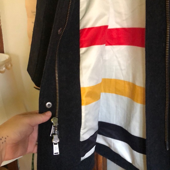 Pendleton Glacier below-the-butt Wool Coat - Picture 3 of 10